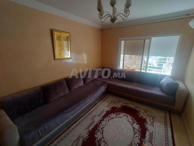 Salon à vendre en bon état