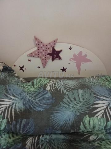 Lit avec sommier et matelas - 2