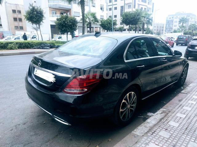 Mercedes Classe C 2016 excellente - 2