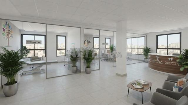 Bureau neuf vide de 67m2 4e étage avec Parking