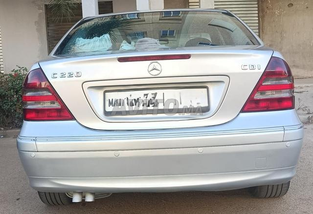 Mercedes-Benz Classe C Diesel Manuelle 2004 - 2