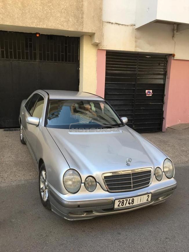 Mercedes-Benz E220 CDI Diesel Manuelle 2001