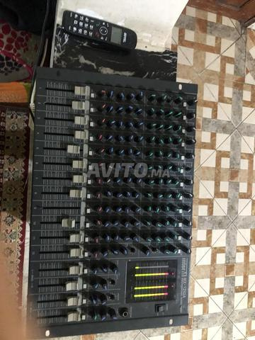 Mixeur audio professionnel Inter-M MX-1242A à vendre