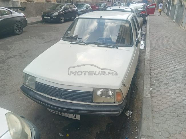 Renault R18 Essence Manuelle 1986 à Casablanca