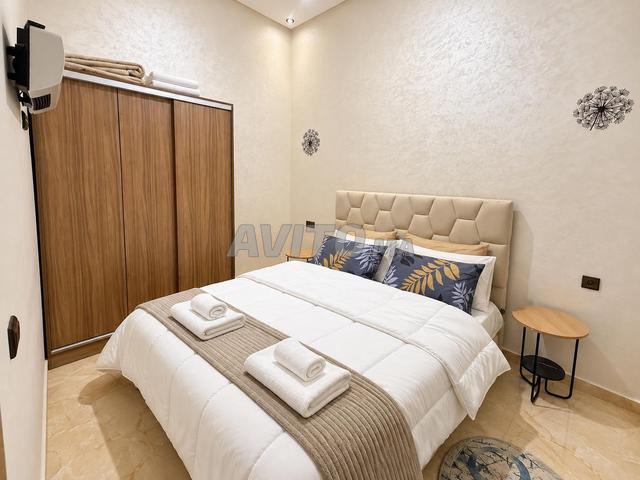 🏠 Studio meublé à louer – Roches Noires