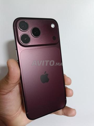 آيفون 18 برو ماكس بورغندي 256 esim - 2