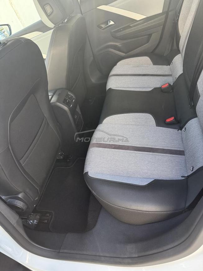 Opel Astra finition Design 2023 en excellent état 