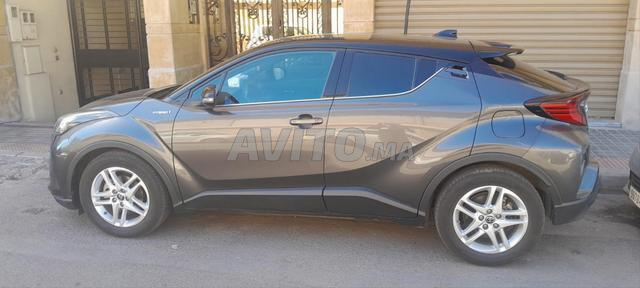 TOYOTA C-HR 2022
