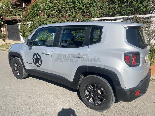 Jeep Renegade Diesel Automatique 2022 à Kénitra - 2