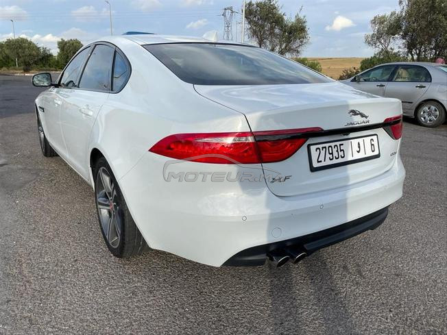 jaguar xf 2.0 de 2018