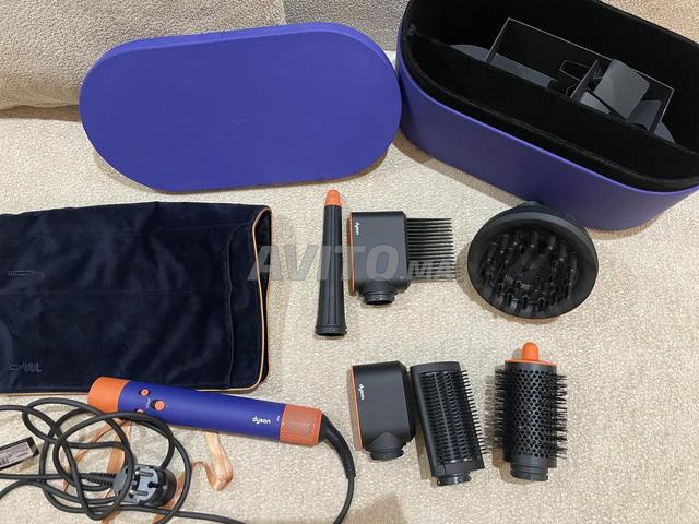 Dyson avec sac de voyage