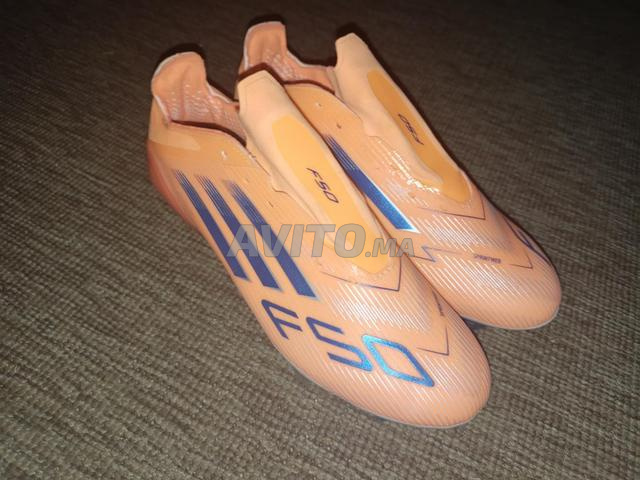 Chaussure F50 neuve taille 39 - 2