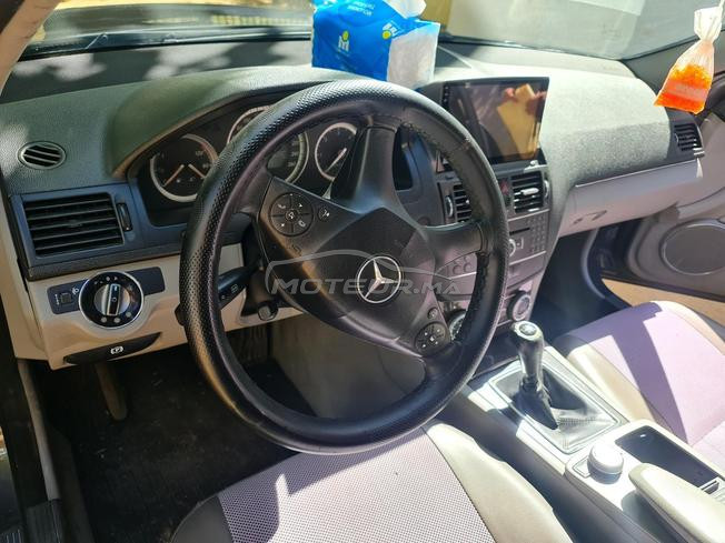 Mercedes 220 modèle 2007 dédouanement 2016