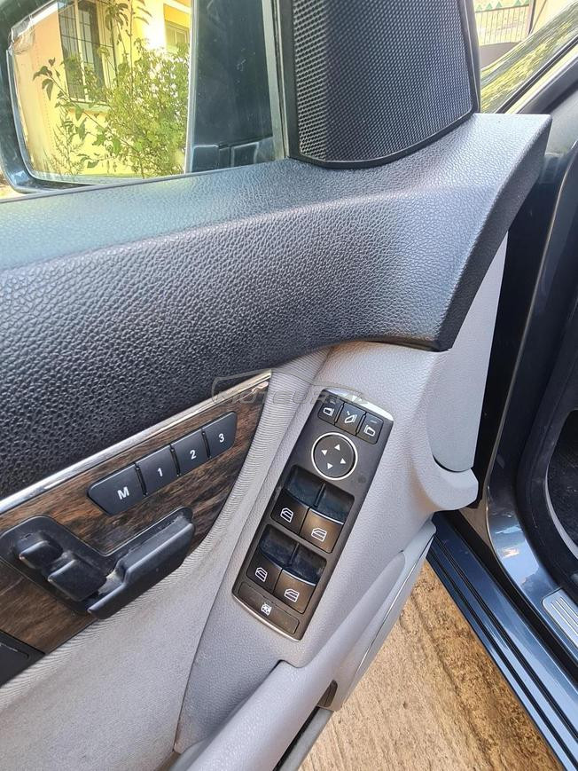 Mercedes 220 modèle 2007 dédouanement 2016