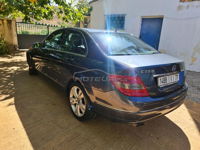Mercedes 220 modèle 2007 dédouanement 2016