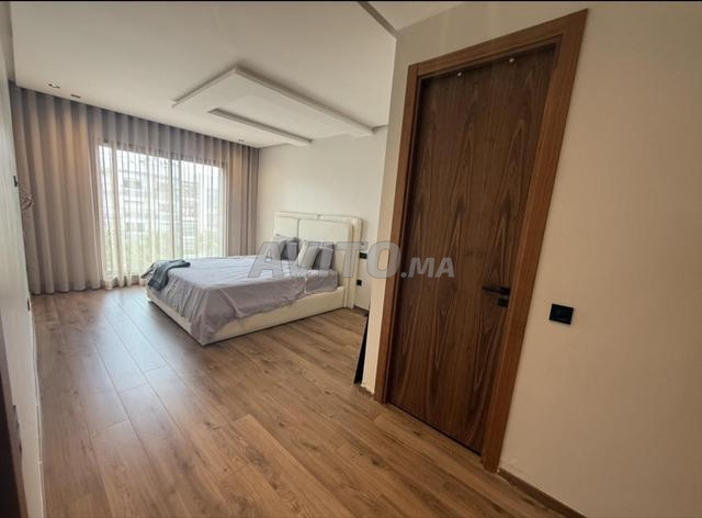Appartement à louer 83 m² à Casablanca - 2
