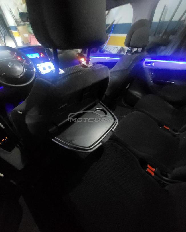 voiture familiale et économique 