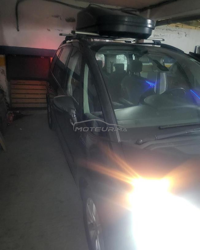 voiture familiale et économique 