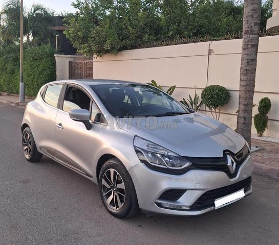 Renault Clio Diesel Manuelle 2018 à Fès - 2