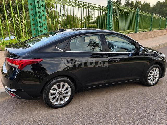Hyundai Accent - 2
