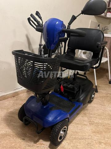 🛵 سكوتر كهربائي 4 عجلات للبيع