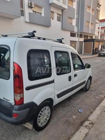 Voiture Kangoo dci Kangoo 2012 à vendre, toujours en bon état, située à Mers El Kheir, Temara - 2