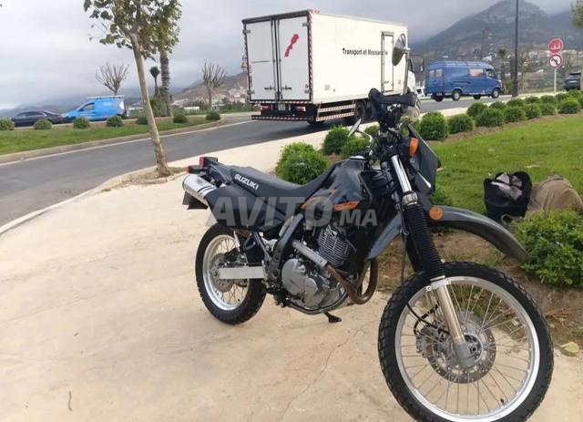 سوزوكي DR650 - 2