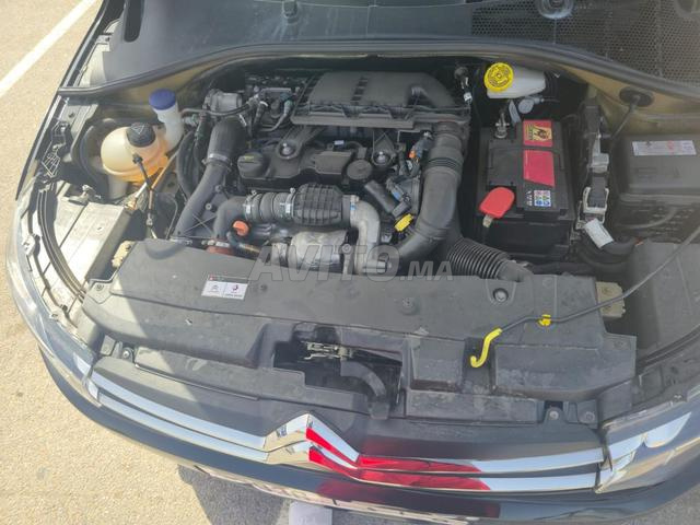Voiture en très bon état - 2
