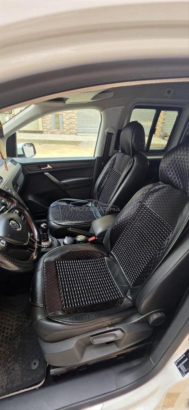 VOLKSWAGEN CADDY 2021