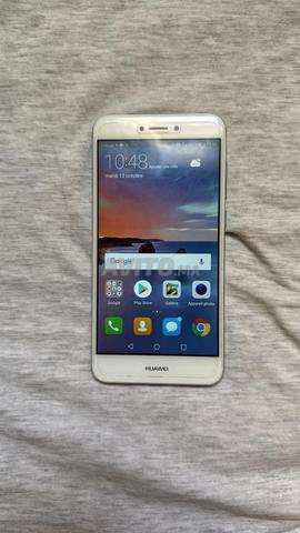 Huawei P8 téléphone encore neuf - 2