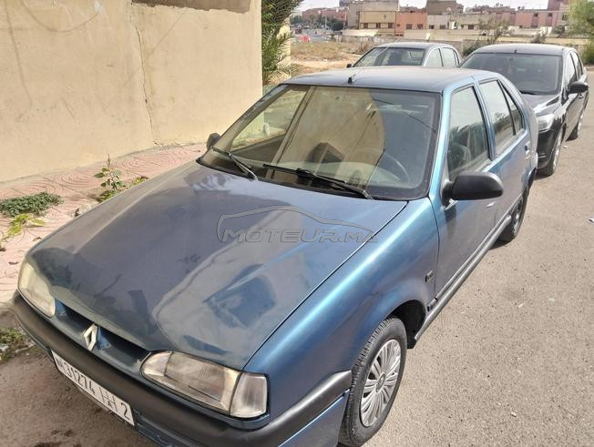 Renault 19