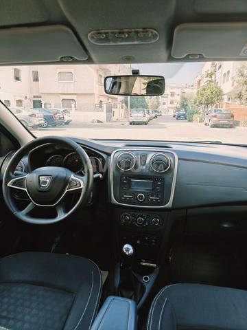 Dacia logn 2014 mazot tout options 1ere main