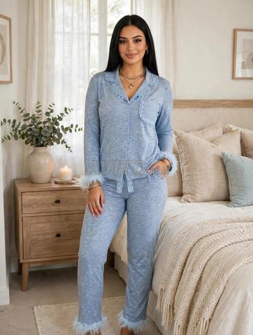 Dernières tendances de la mode turque... Pyjama chaud en fourrure