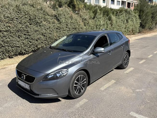 VOLVO V40 D2 2017
