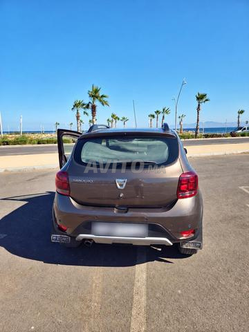 Dacia Stepway modèle 2021 première ✋️ main - 2