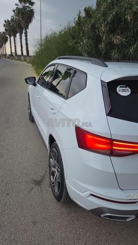 سيارة بحالة جيدة، صباغة المصنع، لا خدوش أو كسور - 2