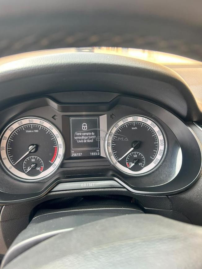 Volkswagen Touran Diesel Manuelle 2016 à Berkane