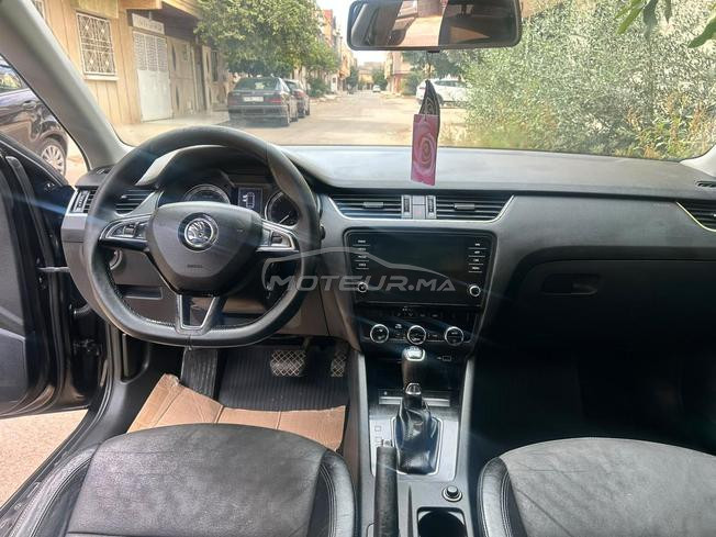 Volkswagen Touran Diesel Manuelle 2016 à Berkane
