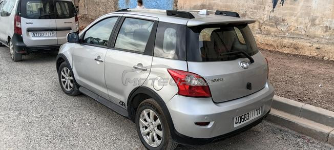 سيارة toyota florid للبيع