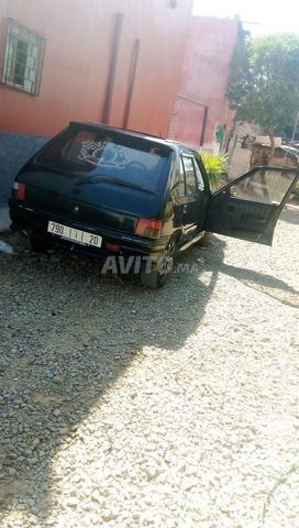 Peugeot 205 modèle 1991, douane 2000, essence - 2