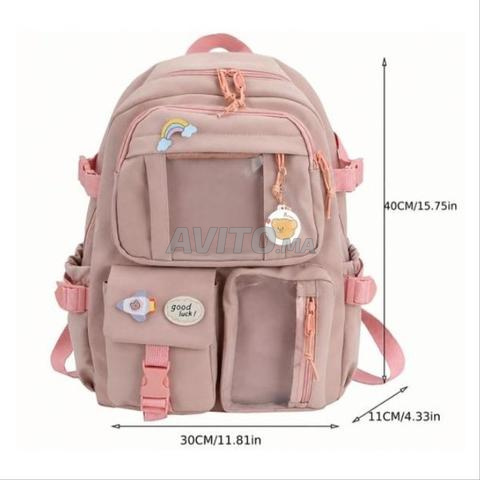 Sac à Dos avec pendentif Ours, cartes et badges - 2