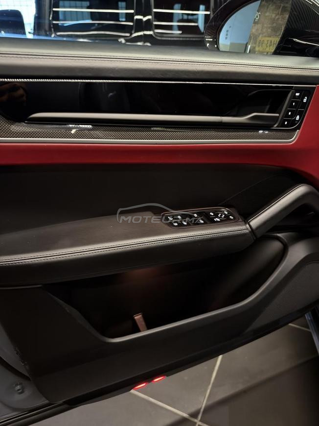 porsche cayenne e-hybrid importee