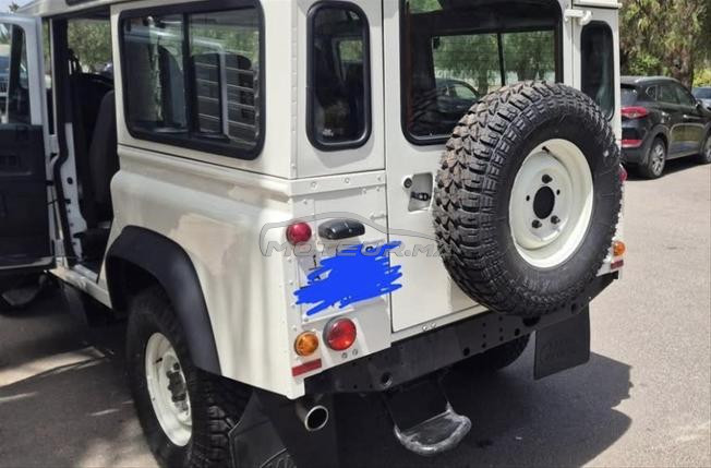 land rover defender 110