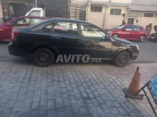 Chevrolet Optra - 2