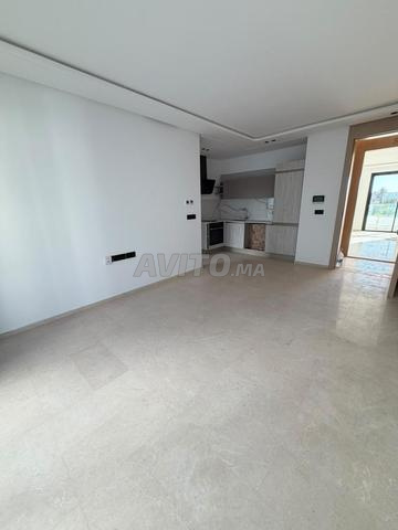 Location studio vide à Casa Finance City - 2