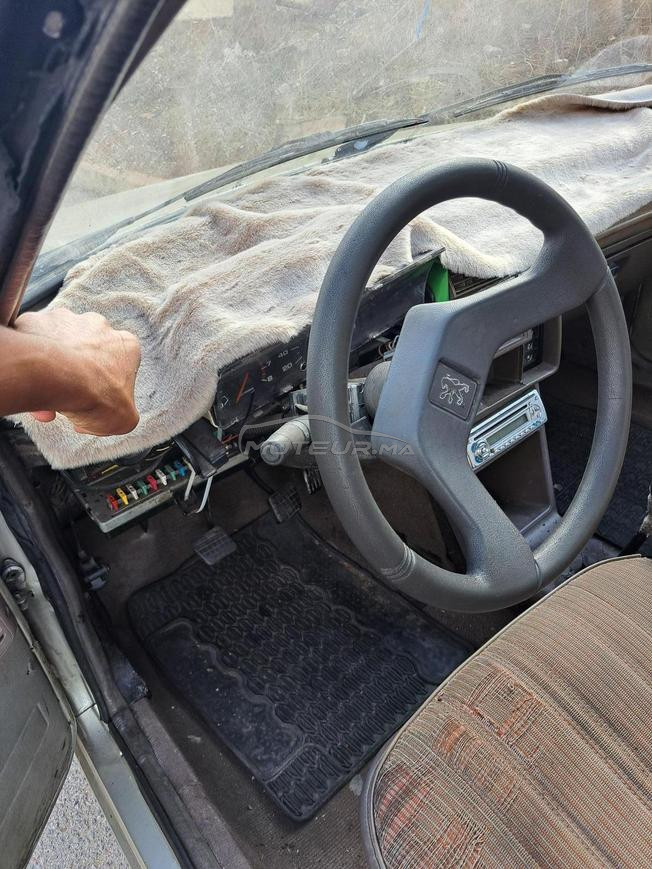 Peugeot 205