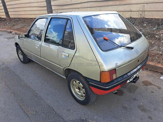 Peugeot 205