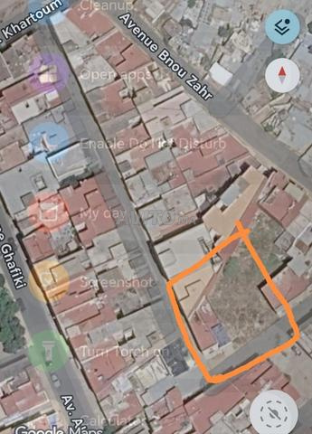 Terrain à vendre, deux façades, superficie 220 m² - 2