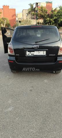 TOYOTA COROLA VERSO - 2