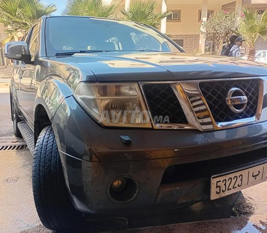 Nissan Pathfinder - 2
